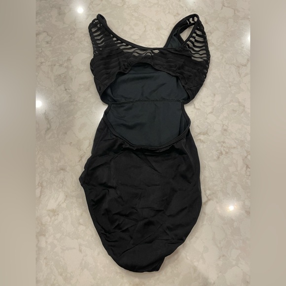 Black leotard with Open Back and Mesh Striped Pattern - Picture 2 of 2